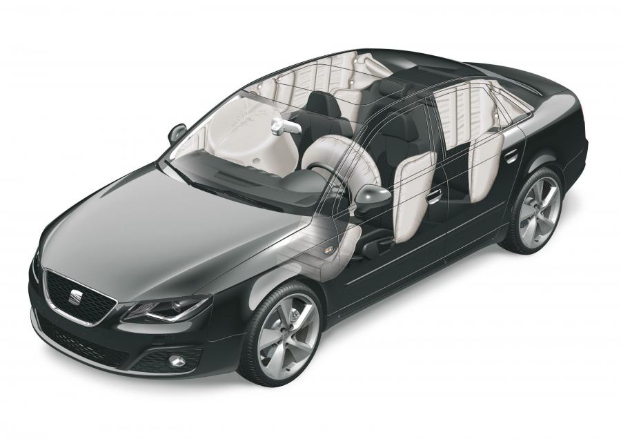  Seat Exeo 2011 года  (фото 6 из 10)
